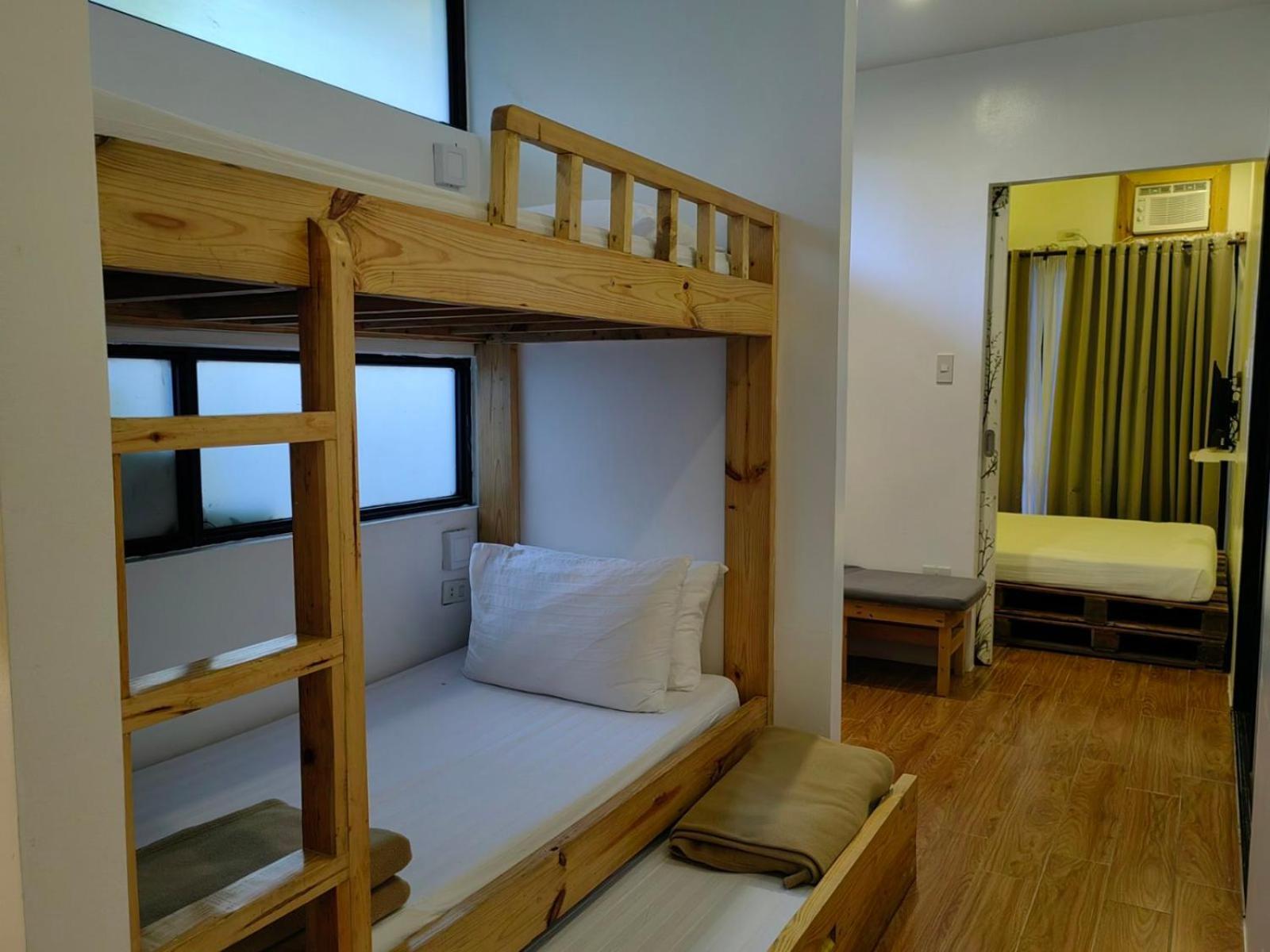 Containers By Eco Hotels Tagaytay City Exterior foto