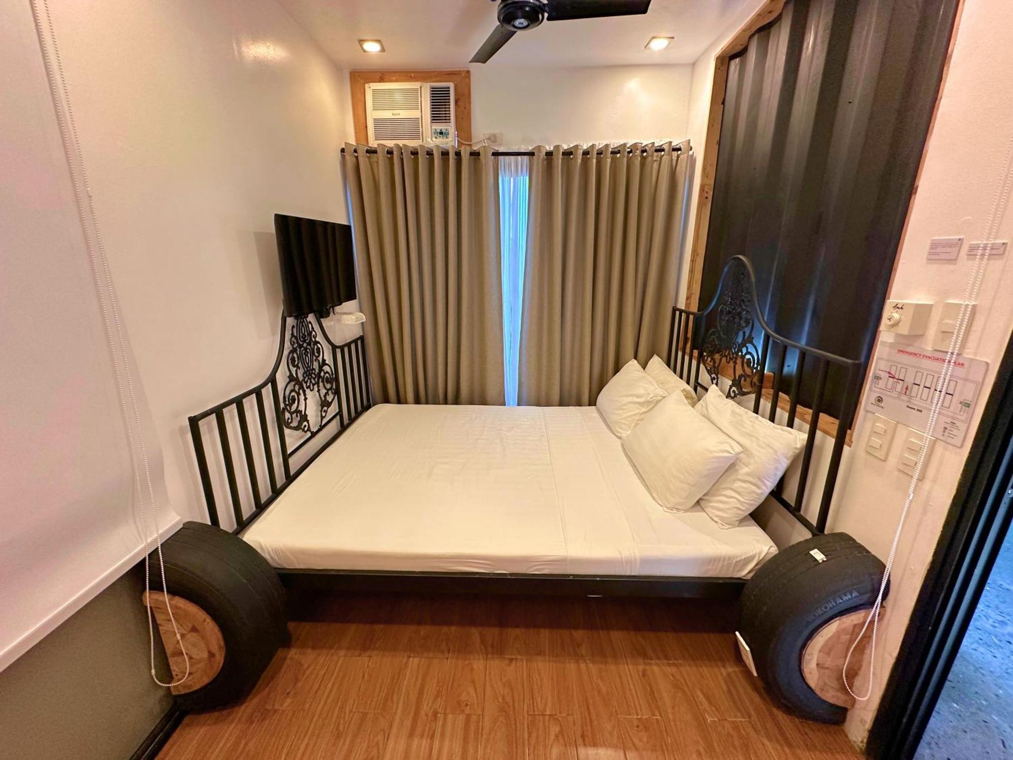 Containers By Eco Hotels Tagaytay City Habitación foto