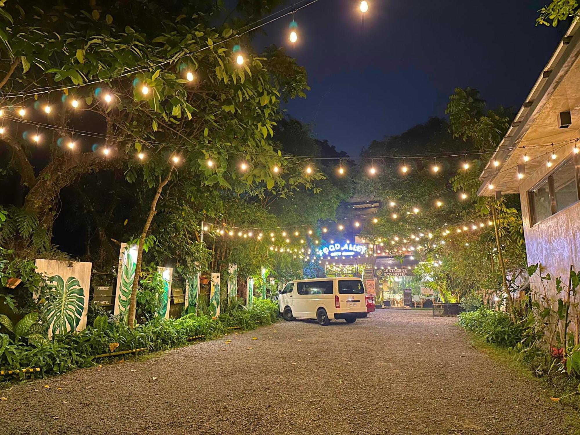 Containers By Eco Hotels Tagaytay City Exterior foto
